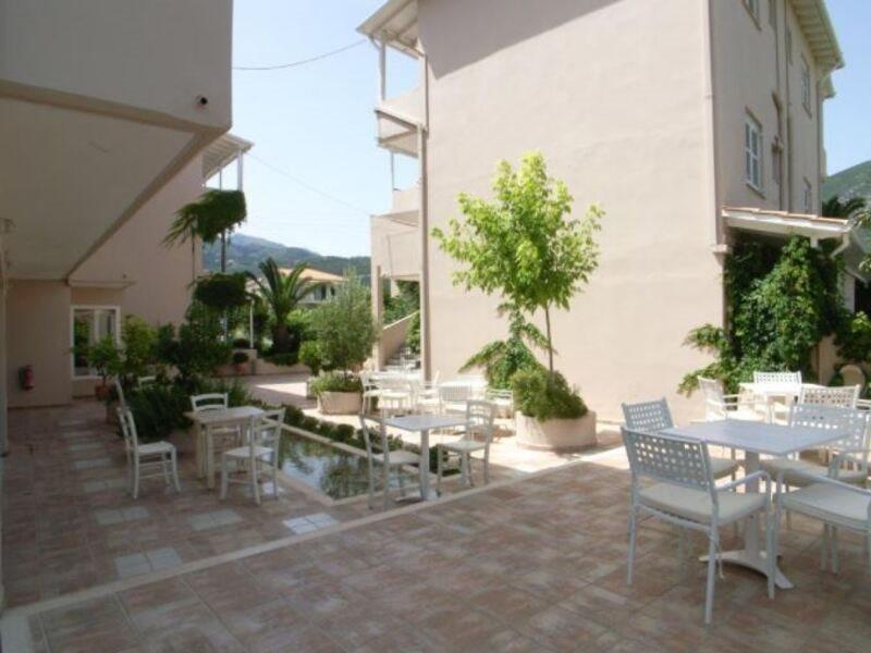 Happyland Hotel Apartments Nydri  Exterior photo