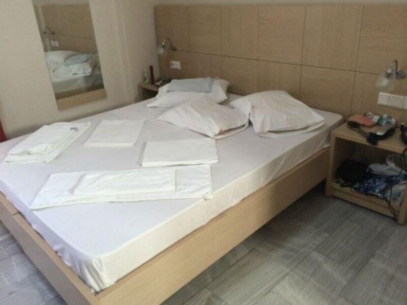Happyland Hotel Apartments Nydri  Exterior photo